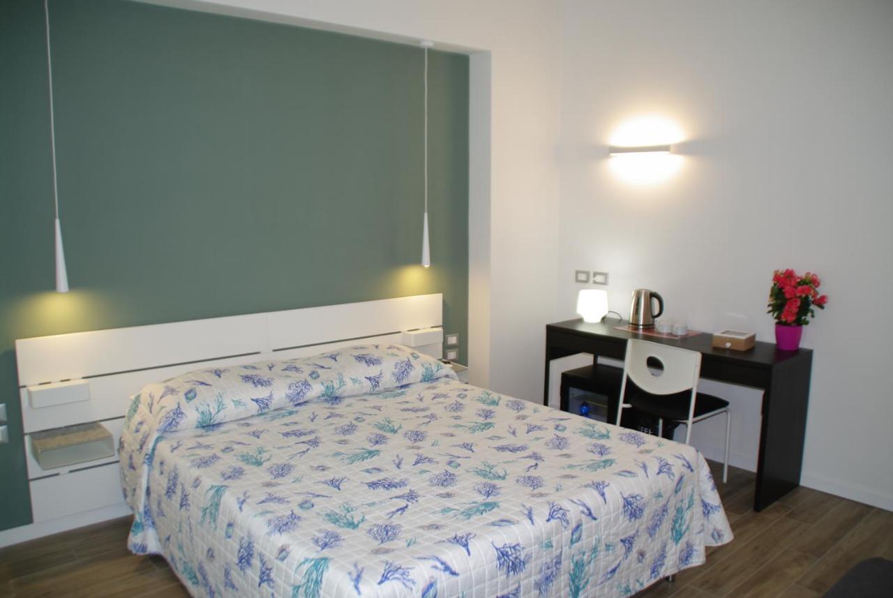 Отель Travel House Специя Экстерьер фото